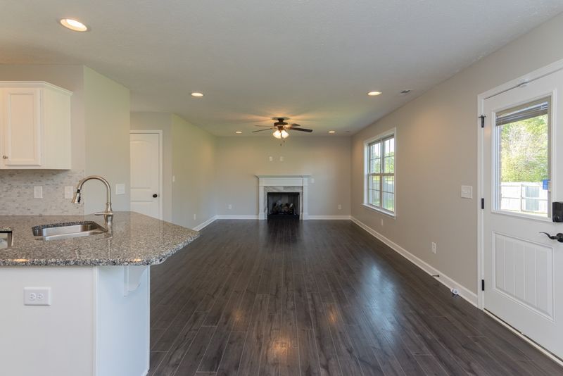 7808 Retired Ct, Murfreesboro, TN 37127