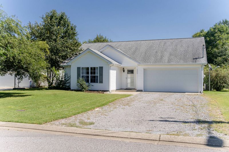 4209 Nandina Ct, Murfreesboro, TN 37129