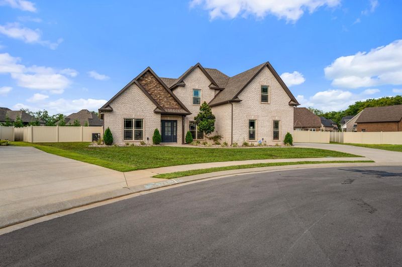 5155 Cedar Retreat Dr, Murfreesboro, TN 37129