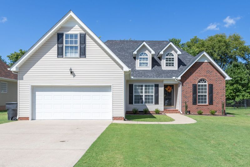 3566 Stevens Bend Dr, Murfreesboro, TN 37127
