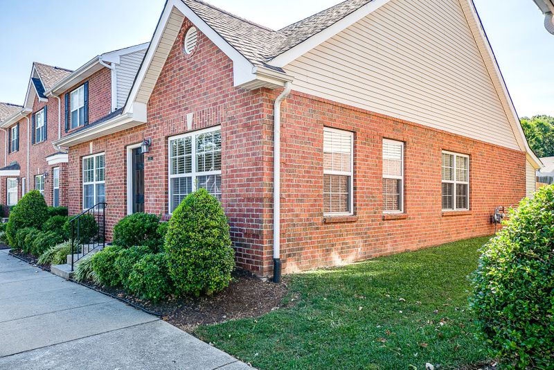1101 Downs Blvd #214, Franklin, TN 37064