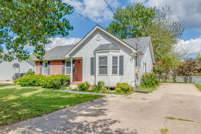 144 Constitution Ave, La Vergne, TN 37086