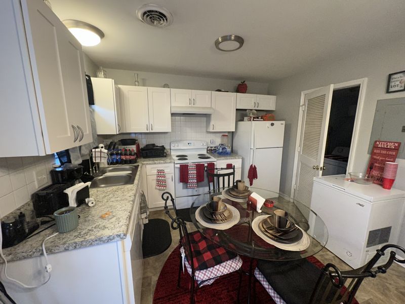 1451 Benley St, Murfreesboro, TN 37130