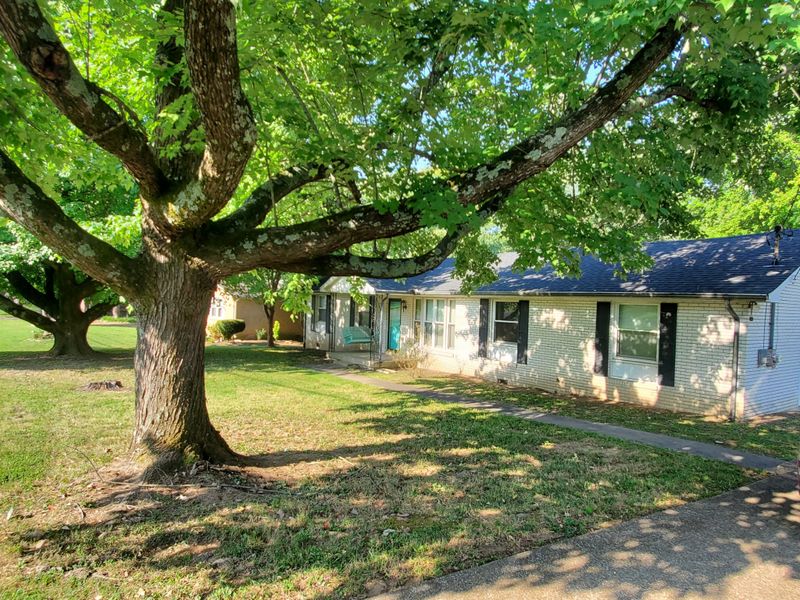 307 Highland Dr, Old Hickory, TN 37138