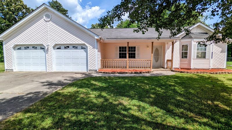 138 Sage Brush Ln, Rossville, GA 30741