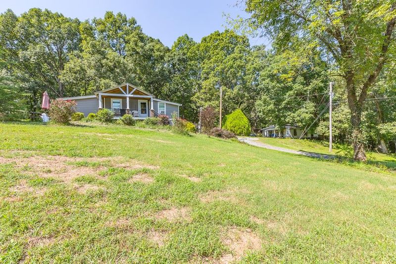 457 Stacy Rd NE, Dalton, GA 30721
