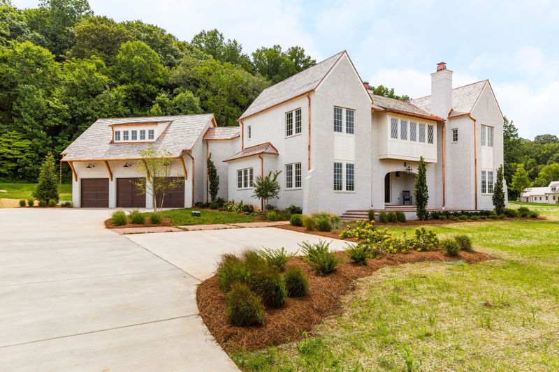 3707 Panorama Valley Ln, Franklin, TN 37064