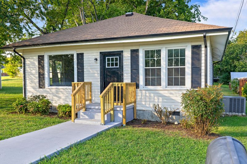 110 N Liner St, Rossville, GA 30741