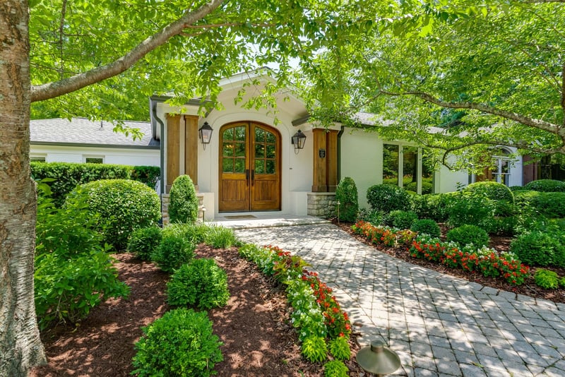 4020 Estes Rd, Nashville, TN 37215