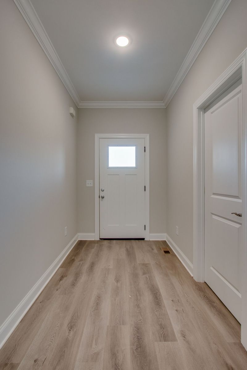506 Cascade Dr, Columbia, TN 38401