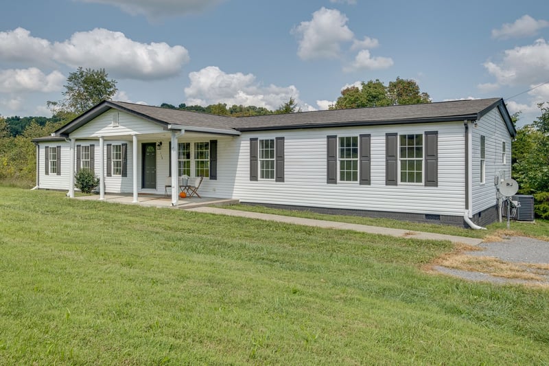 156 Pigeon Roost Rd, Brush Creek, TN 38547