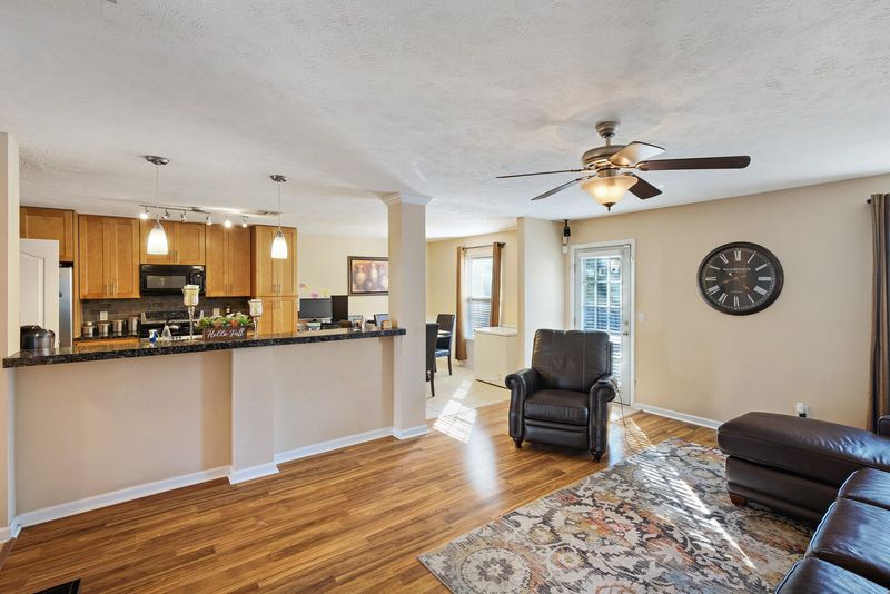 109 Berele Shepsele Ln, La Vergne, TN 37086