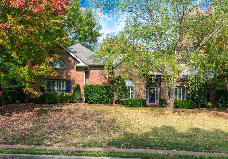 219 Bramerton Ct S, Franklin, TN 37069