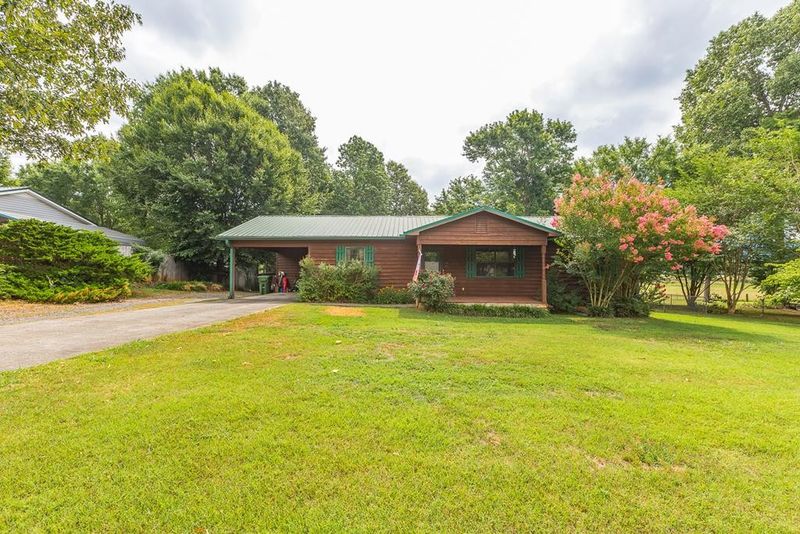 46 Wheat St, Chatsworth, GA 30705