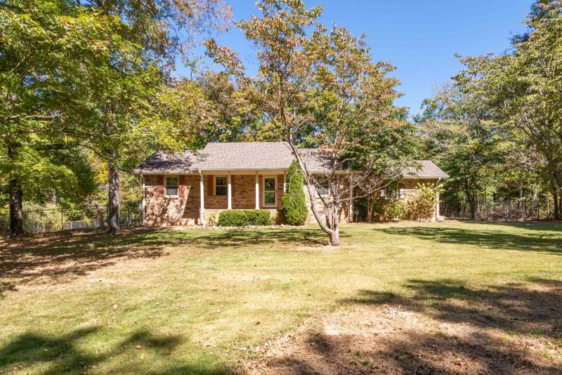 1321 Highway 49 E, Charlotte, TN 37036