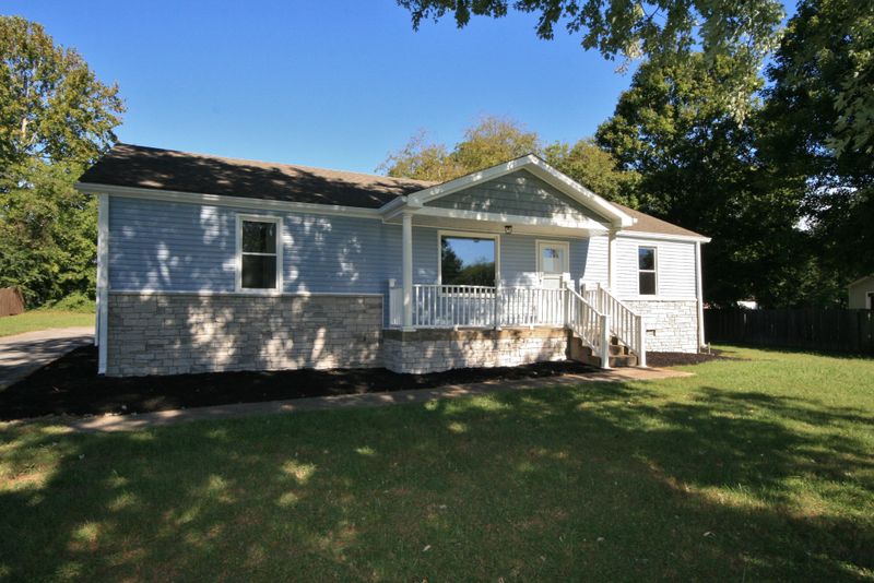 6529 Amanda Way N, Murfreesboro, TN 37129