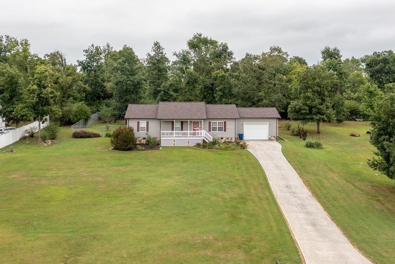 209 Lanier Dr, Chatsworth, GA 30705