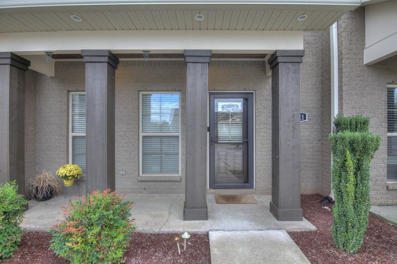 3121 Blue Sky Dr, Murfreesboro, TN 37130