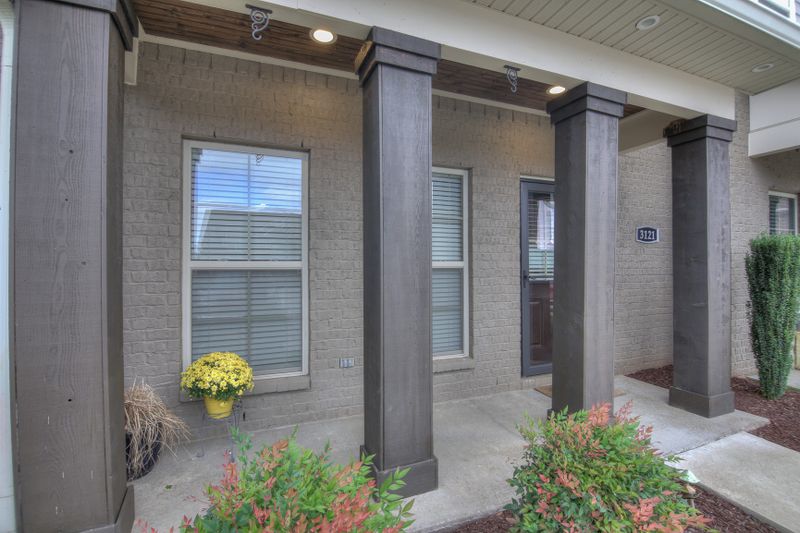 3121 Blue Sky Dr, Murfreesboro, TN 37130