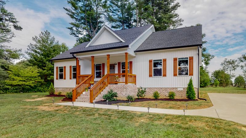 2762 Bellar Rd, Greenbrier, TN 37073