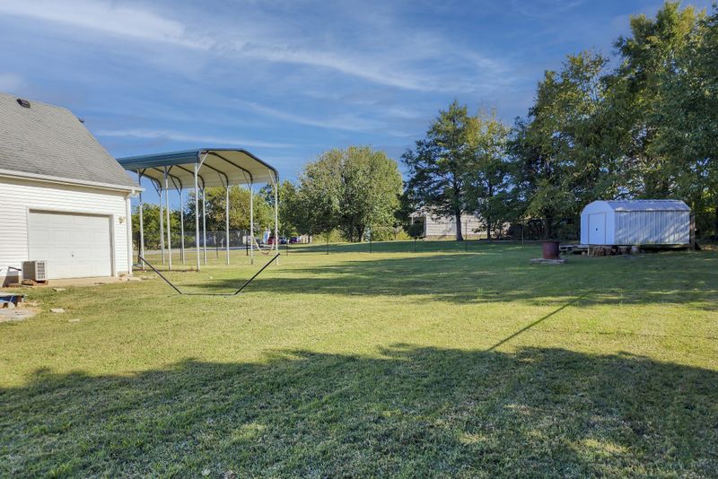 102 Tetanka Ct, Murfreesboro, TN 37128