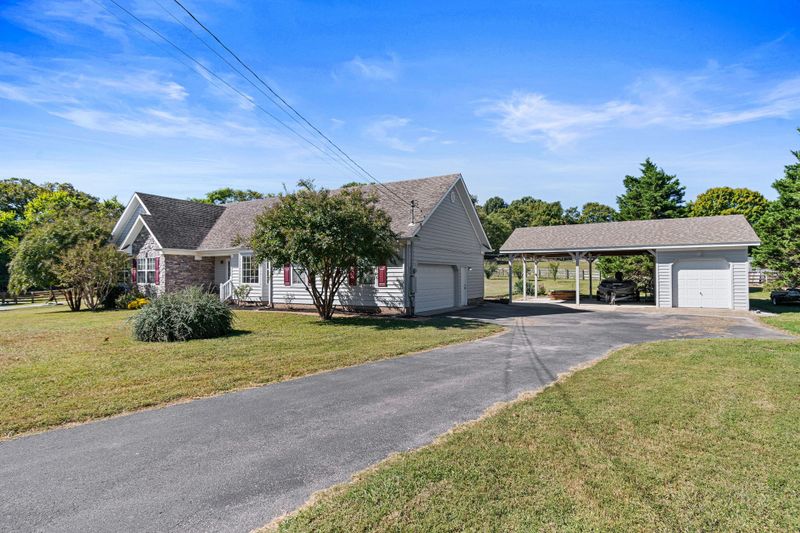 1320 Standing Stone Cir, Columbia, TN 38401