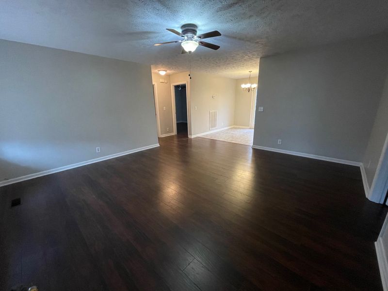 2122 Golfield Ct, Murfreesboro, TN 37127