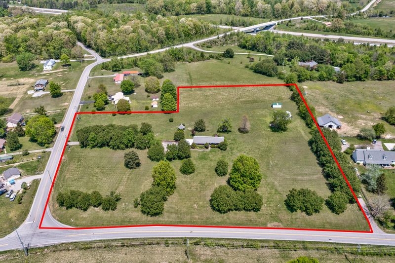 7486 Deer Ridge Rd, Primm Springs, TN 38476