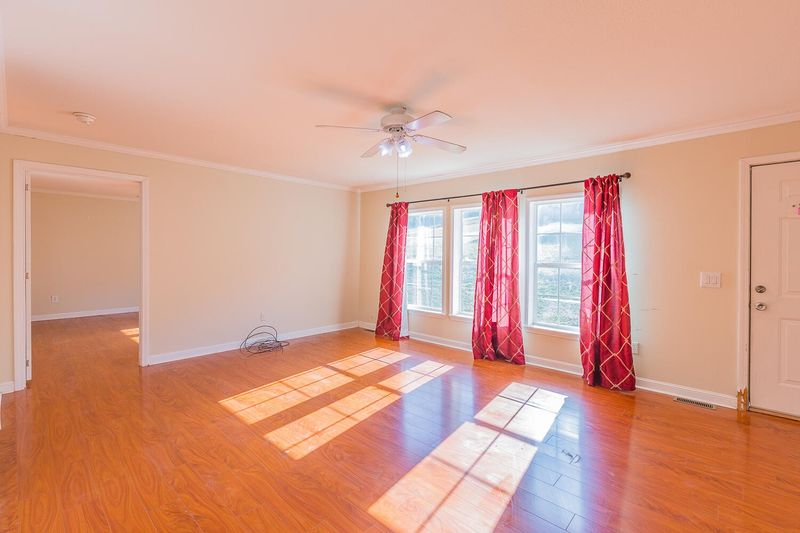 2085 Mulberry Ln, Tunnel Hill, GA 30755