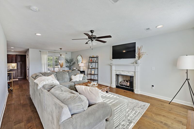 7713 Alameda Dr, Murfreesboro, TN 37127