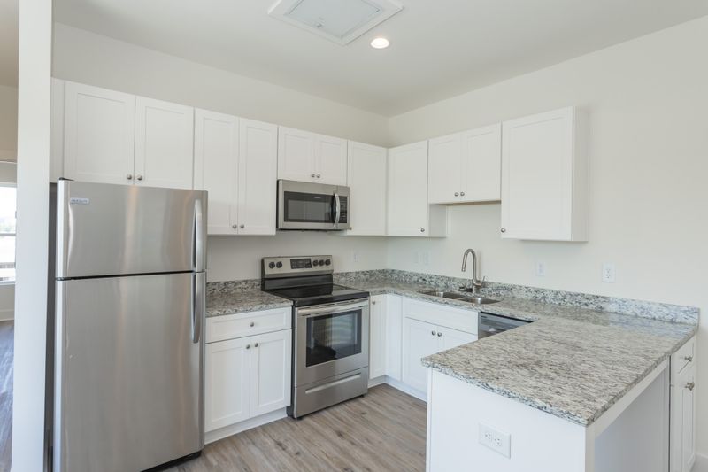 432 Murfreesboro Pike #208, Nashville, TN 37210