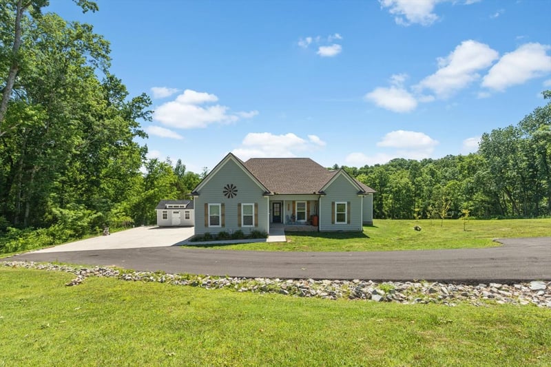 6204 Pettus Rd, Antioch, TN 37013