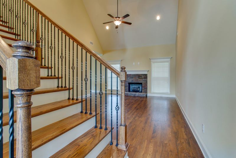 1149 Springcreek Dr, Murfreesboro, TN 37129