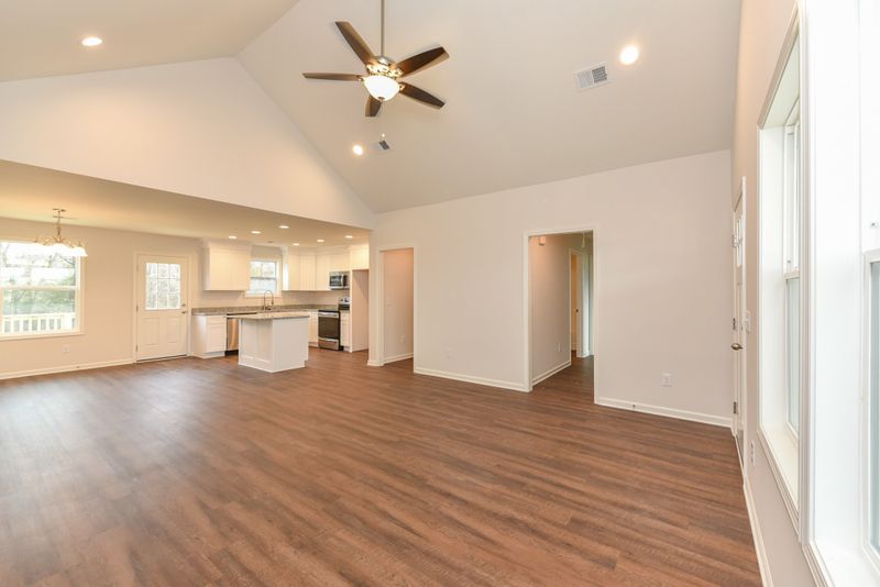 1540 Pleasant Grove Rd, Westmoreland, TN 37186