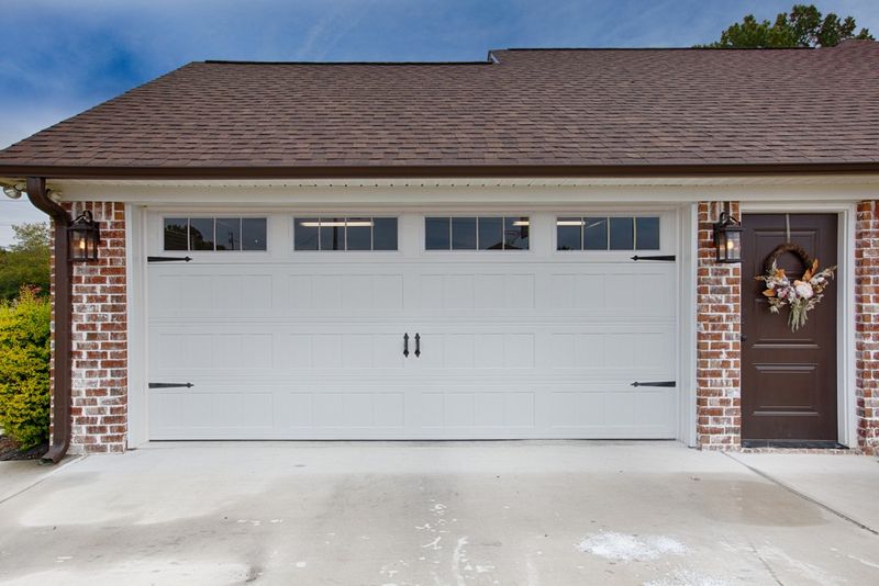 20478 Pheasant Dr, Athens, AL 35613