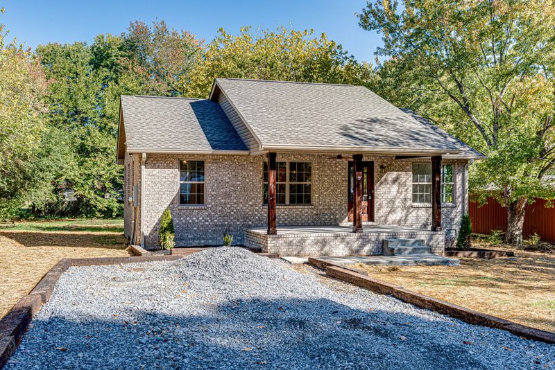 232 Austin Dr, Portland, TN 37148