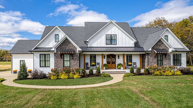 3008 Berry Patch Trl, Rockvale, TN 37153