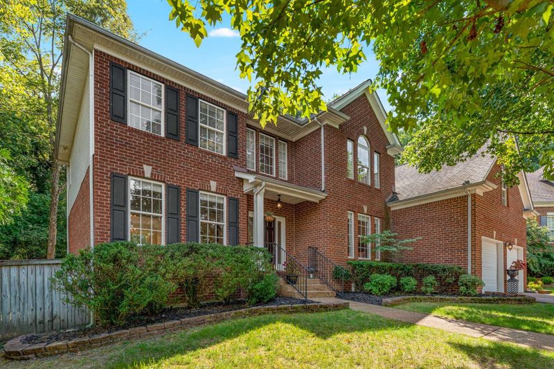 214 Eastgate Crescent Pl, Franklin, TN 37069