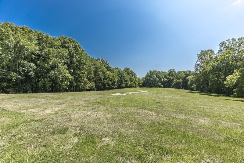 441 Mount Vernon Rd, Bethpage, TN 37022