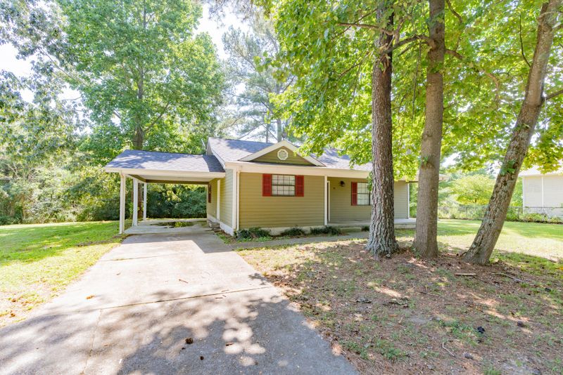 95 Kristopher Ln, Ringgold, GA 30736