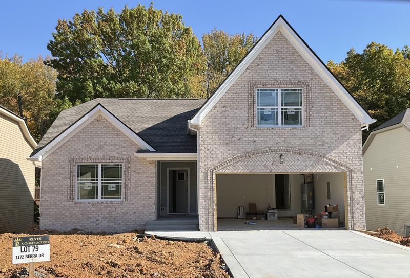 1172 Berra Dr, Springfield, TN 37172