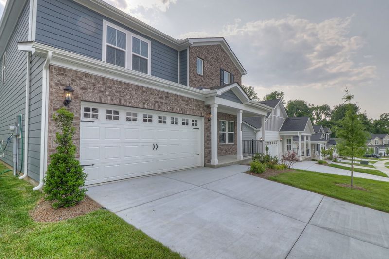 7429 Blue Gable Rd, Hermitage, TN 37076