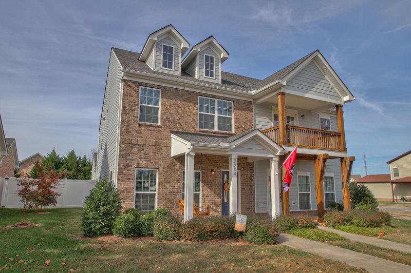 2204 Cason Ln, Murfreesboro, TN 37128