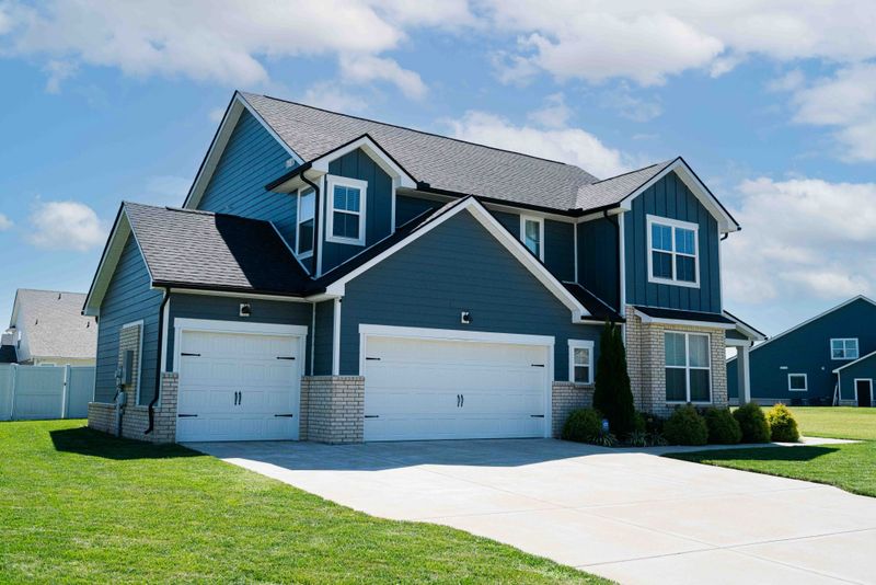 2527 Kingfisher Dr, Murfreesboro, TN 37128