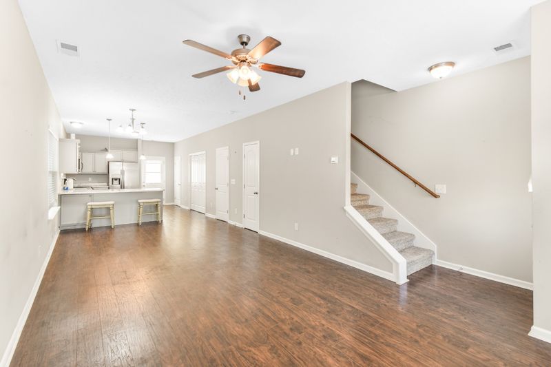 5882 Monroe Xing, Antioch, TN 37013