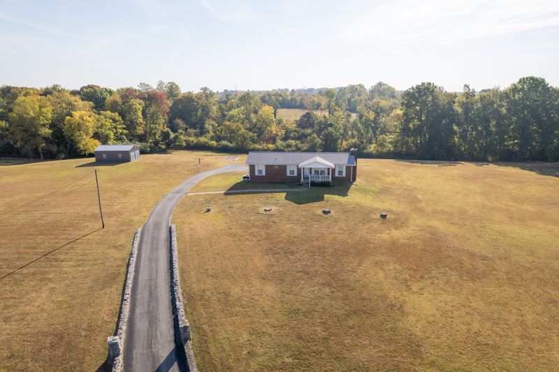 922 Lynn Ct, Hermitage, TN 37076