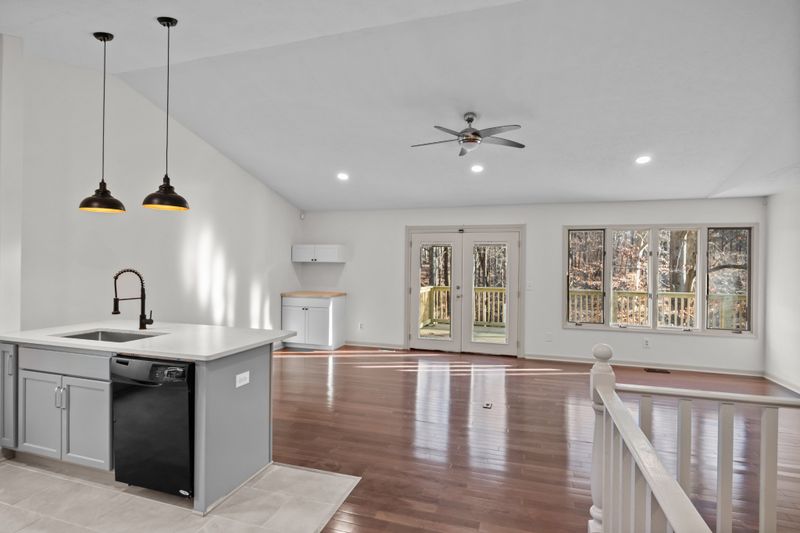 205 Diana Dr, Dickson, TN 37055