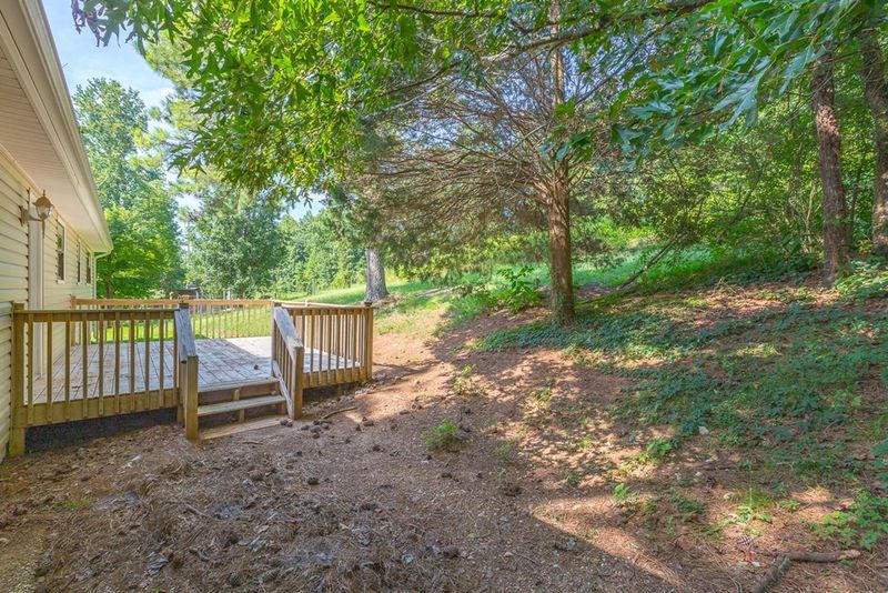 4009 Oster Dr, Cohutta, GA 30710