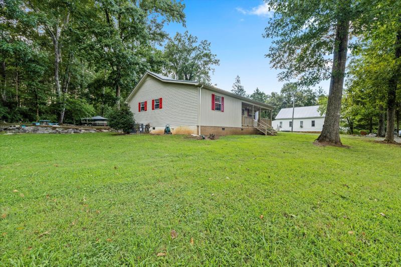 1931 Slygo Rd, Trenton, GA 30752
