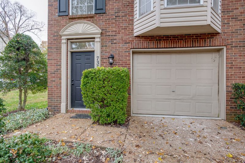 735 Huffine Manor Cir, Franklin, TN 37067